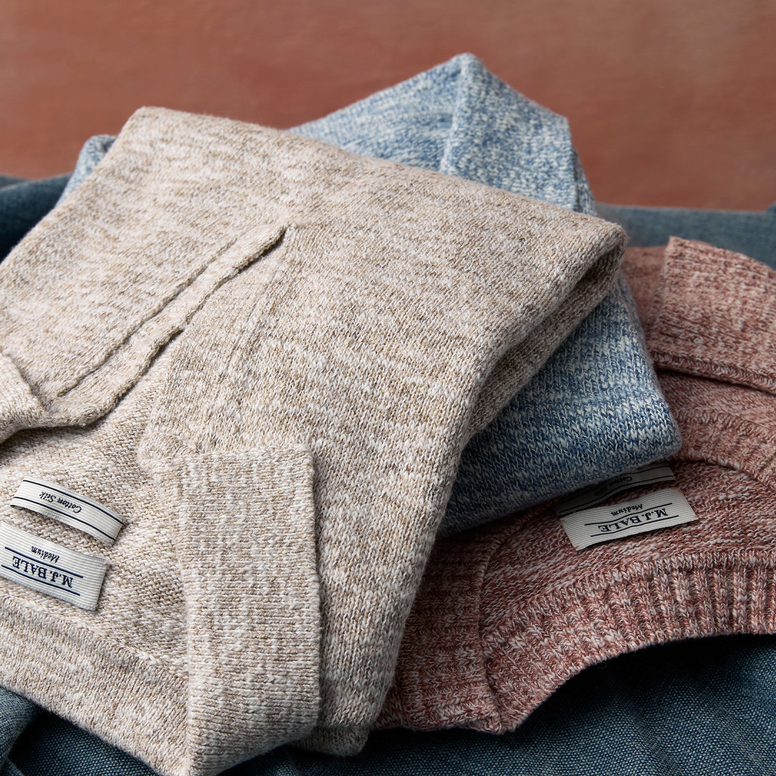 <p>Cotton-Cashmere Knitwear</p>